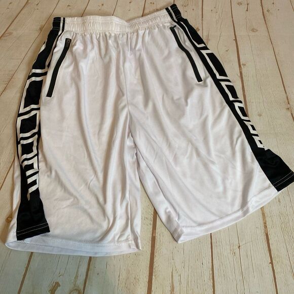 Men’s Ultra Performance White with Black Detail Sports/Basketball Shorts - Picture 1 of 4